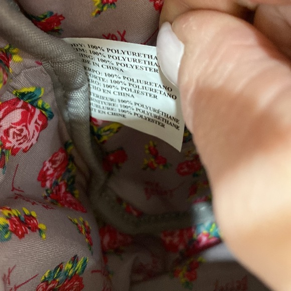 NWT.  Betsy Johnson puppy mini backpack. - Picture 9 of 13